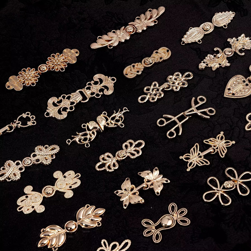 5pcs 레트로 금속 단추 스웨터 카디건 클립 바느질  - Flower Frog Pin 리뷰 및 가격